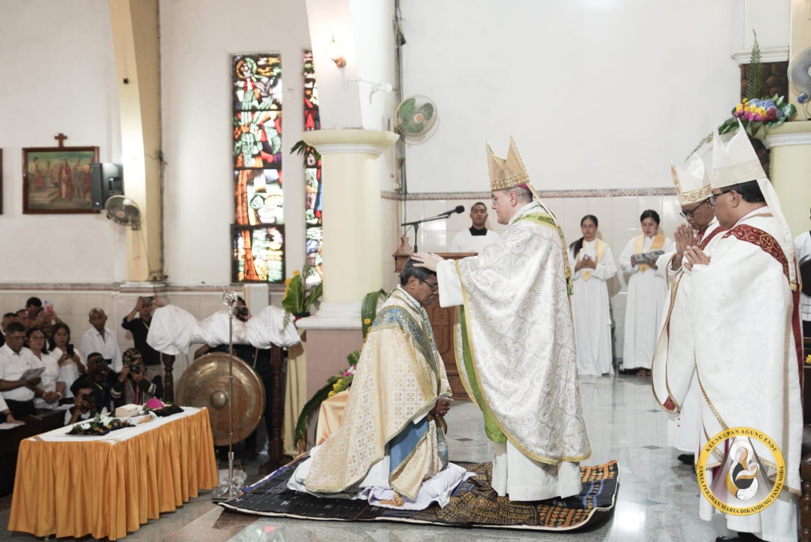 Pentahbisan Uskup Agung Ende, Mgr. Paulus Budi Kleden: “Kasih Persaudaraan Adalah Warisan, Kekayaan Religius” 