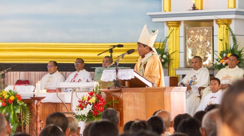 PERAYAAN EKARISTI HARI HIDUP BAKTI BERTEPATAN DENGAN PERAYAAN YESUS DI PERSEMBAHKAN DI BAIT ALLAH